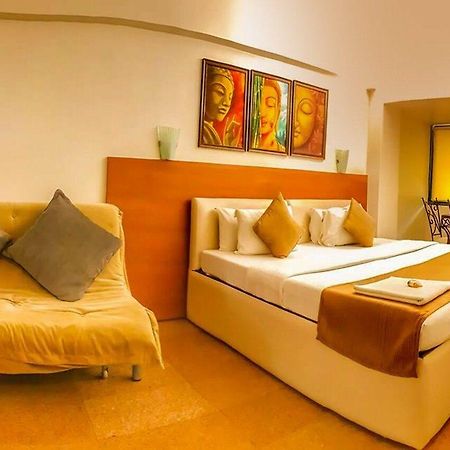Hotel Samraj Mumbai Ngoại thất bức ảnh